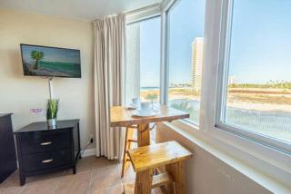 Top of the Gulf 316 Beachfront Studio Condo - 4