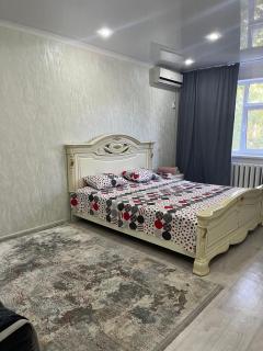 2x комнатная квартира в центре города, Уральск - Oral - 0