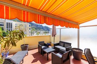 Le Garavan, Superbe studio vue mer et vieux Menton - 1
