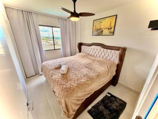 Apt Vista Magnifica, 2 garagens , 3 Quartos , 2 Banheiro , Varanda com Churrasqueira - 0