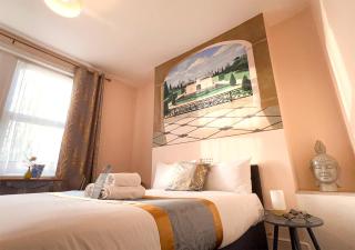 United Lodge Hotel - 0