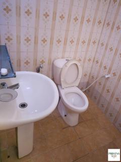 Pirivena Garden Resort- Homestay AC Room with Attached Bathroom and WiFi - 4