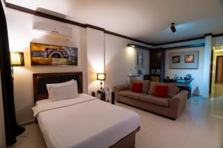 Panacea Suites Hotel - 3