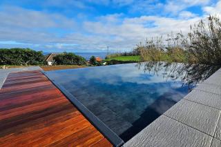 Vila com Vista para o Mar e Piscina Aquecida - 2