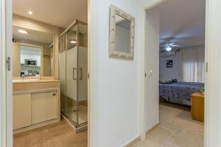 Appartement front de mer piscine - 6