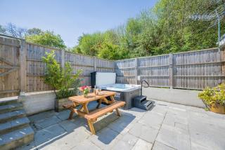 2 Bed in Bush oc-h31844 - 6