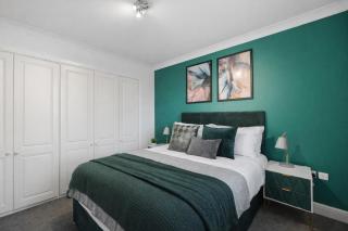 Lovely 4 Bedroom House in Central York - Sleeps 10 - 8