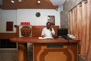 Hotel O Madhur Regency - 9