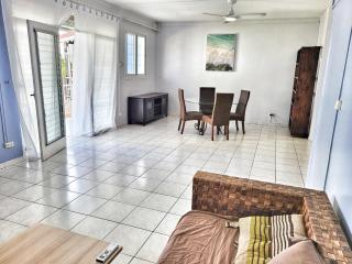 Chambre cosy près de la plage à Fort de France - 3