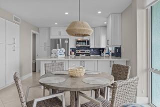 Island Beach Club P4E - 1