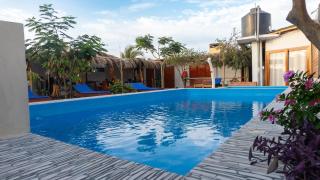 Gato Bungalows Hotel - 2