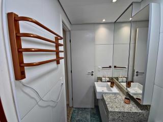 Stylish 2BR in Salvador near Beach and Carnival 12 - 2
