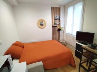 New - Private Parking - 7