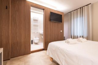 Aima Boutique Rooms - 3