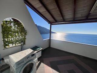 Sunset Studio Apartments - 5