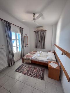 Sunset Studio Apartments - 1