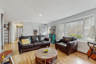 The Blue Whale Cottage - 3