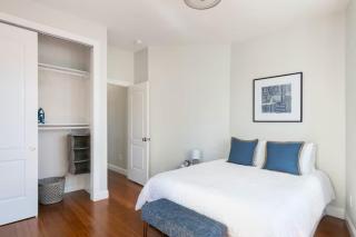 Jennifer's Modern Federal Hill Apt w Private Deck - 1