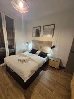 Exclusividad a Pie de la Torre de la Catedral - Granada - 4