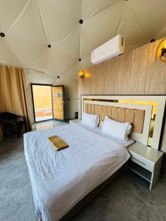 Wadi Rum Cave Camp &Jeep Tour - 7