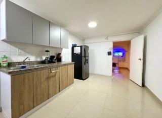 Apartamento en Cartagena Manga 3 Habitaciones - Bahia - 4