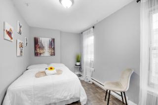 Modern 2BR 10 Mins to Metro - 9