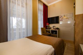 Grand Point Hotel 4 - 8