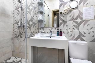 Grand Point Hotel 4 - 6