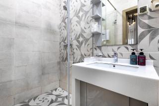 Grand Point Hotel 4 - 1