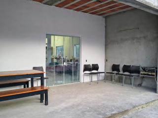 Casa com Piscina em Condomínio - 7