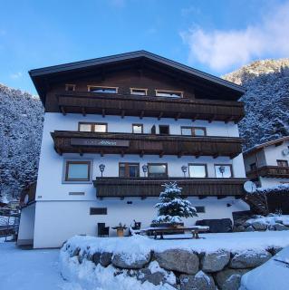 Apart Antonius - Pfunds - 0