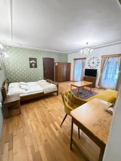 Hotel Salamander - Garni - 2