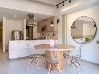 NOK Fantastic 3 BR w Balcony in Laureles Medellin - 5