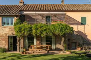 Historic Farmhouse With Loggia In Cortona - 6