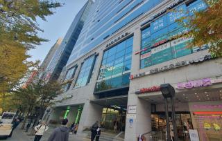 NEW 홍대역 30sec #massage chair #netflix #purifier q - 8