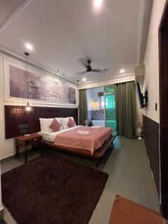 Courtyard Di-Mar - 4