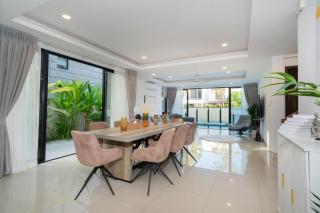 Premium Pool Villa - 8