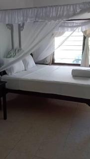 2 bedroom beach front - 4