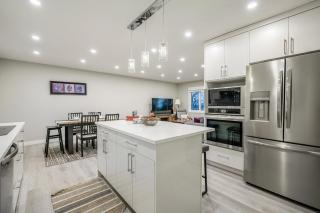 Renovated 3BE, 2BA close to UoC, downtown, SAIT - 6