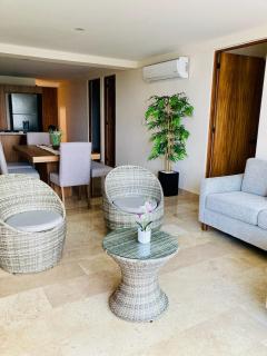 Family Sea View 3 TVs Pool Gym - 0