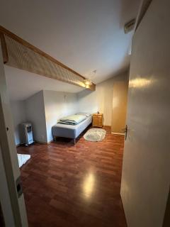 Fin og romslig leilighet midt i byen - 6