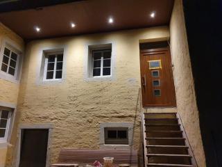 Sam's Cottage Suite - 9