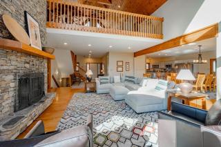 Waterfront Chateau - 3