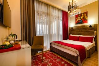 Grand Point Hotel 5 - 7