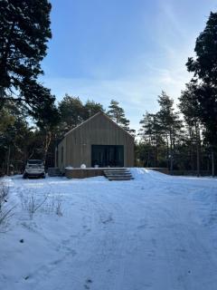 Charming Seaside Country Cottage - 6