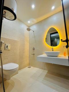 Bahria Eiffel Apartments - 7