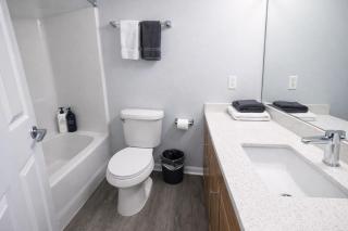 Spacious Dwntwn Loft Playhouse SQ, CSU, Clinic - 4