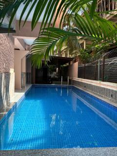 Courtyard Di-Mar - 5