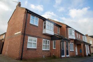 Spacious 1 Bedroom Apartment in Darlington - 4