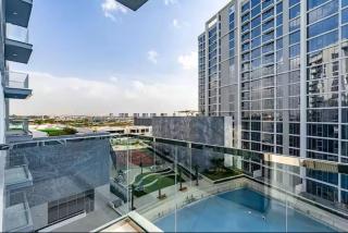 Vogue Al Maktoum City, District One Residence, within a short drive from Downtown Burj Khalifa and Dubai Mall, Three Bedroom Apartment plus Kids Room with Large Balcony - 9